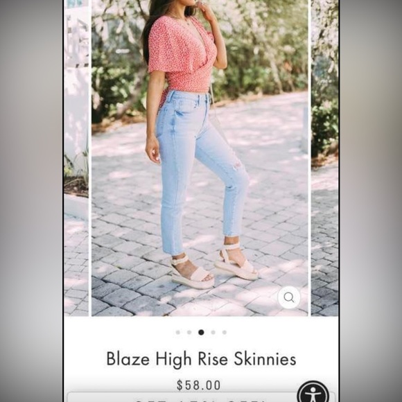 These three boutique jeans - Picture 2 of 2